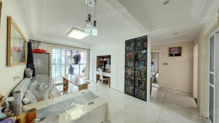 花样年花郡二期二手房实景图