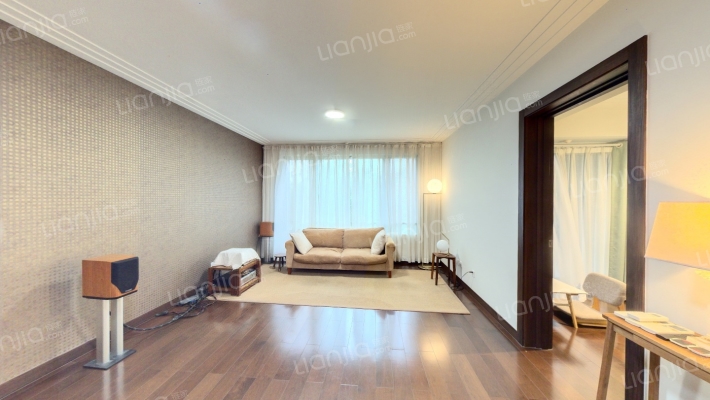 裕沁湖畔庭东区二手房实景图