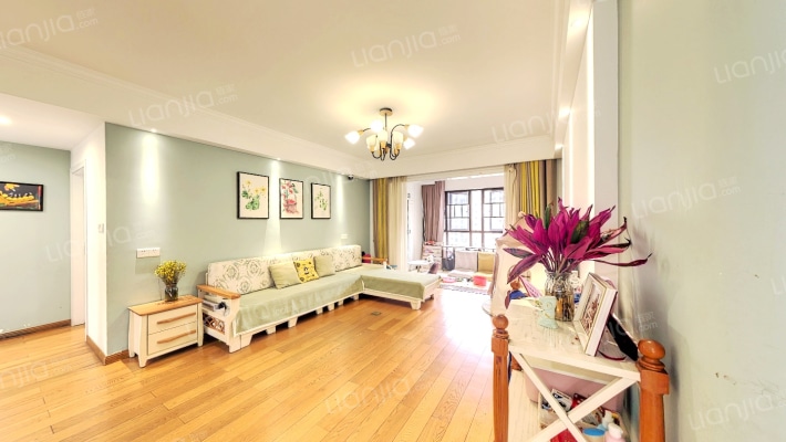 卓越蔚蓝城邦二手房实景图