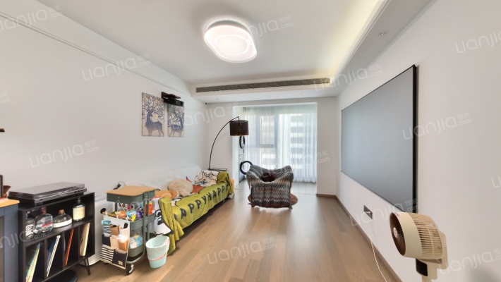 南山保利云熹花园二手房实景图