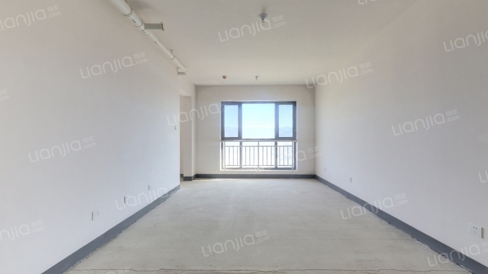 伊真中央御园二手房实景图