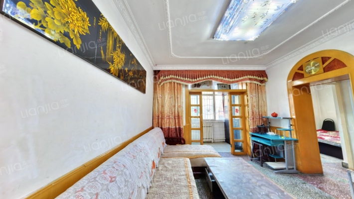 413小区二手房实景图