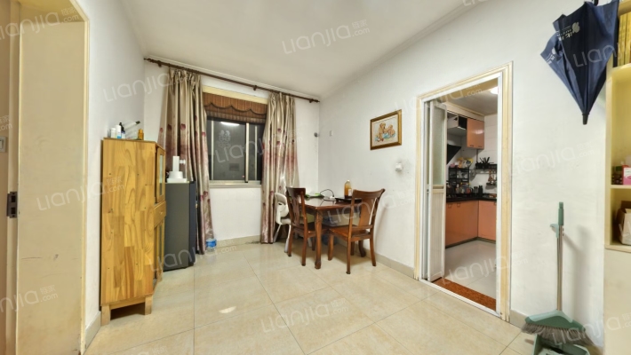 湖沁花园东区二手房实景图