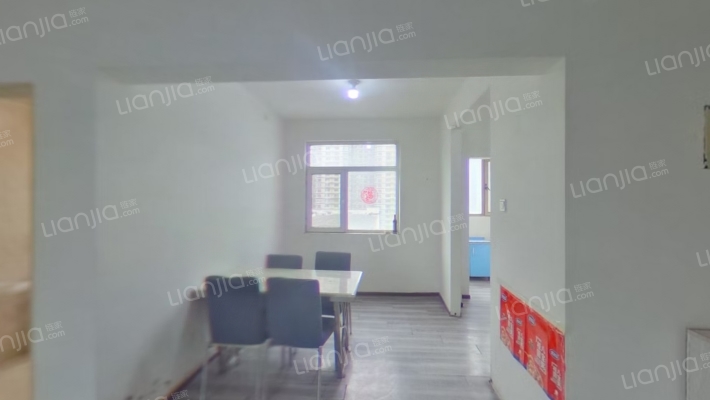 融富中心B区二手房实景图