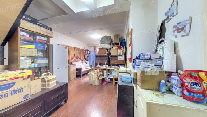 民主新苑二手房实景图