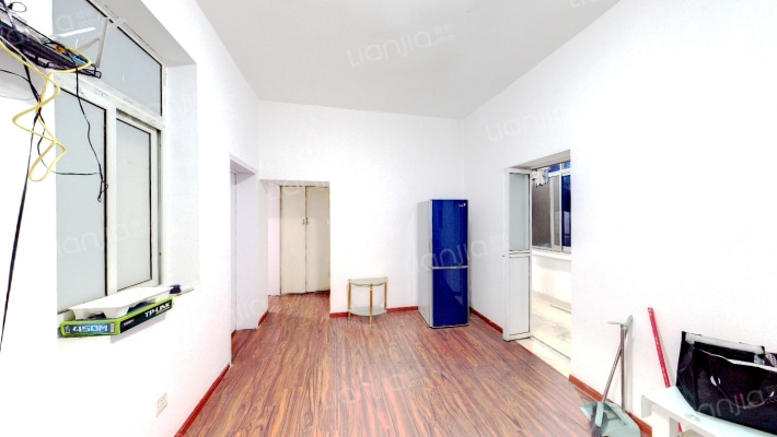 霍邱路151号二手房实景图