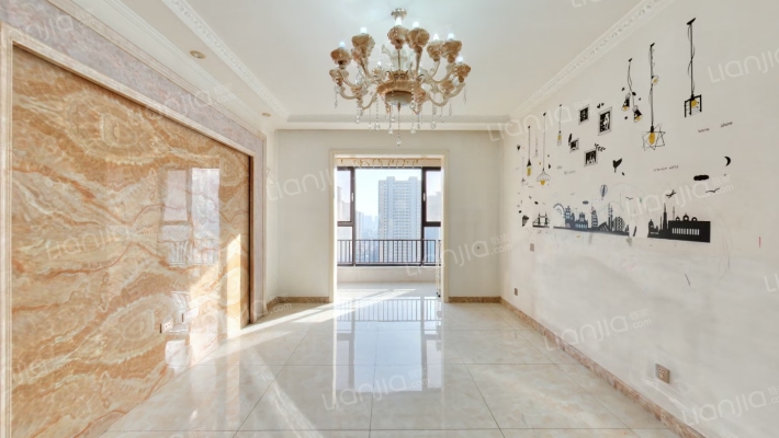 坤泽十里城北区二手房实景图