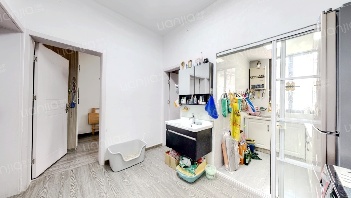 油车场散盘二手房实景图