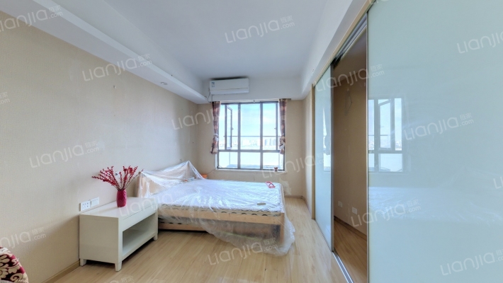 联发广场二手房实景图