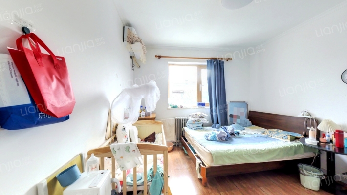 和进里二手房实景图