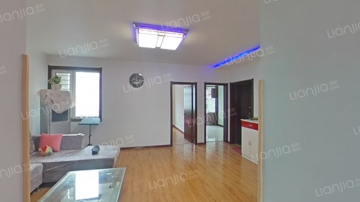 屹立花园二手房实景图