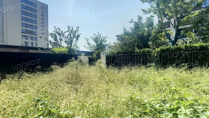 周投上和院一期二手房实景图