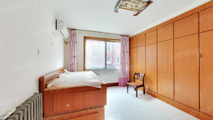 康庄小区二手房实景图