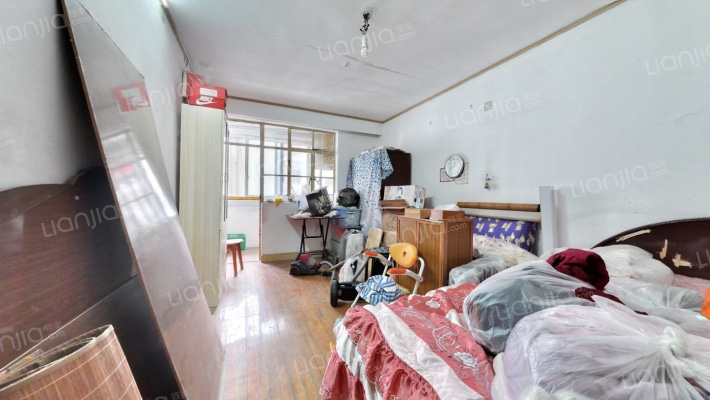奎照路411弄二手房实景图
