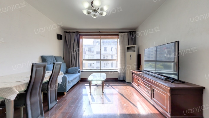 康泰新城二手房实景图