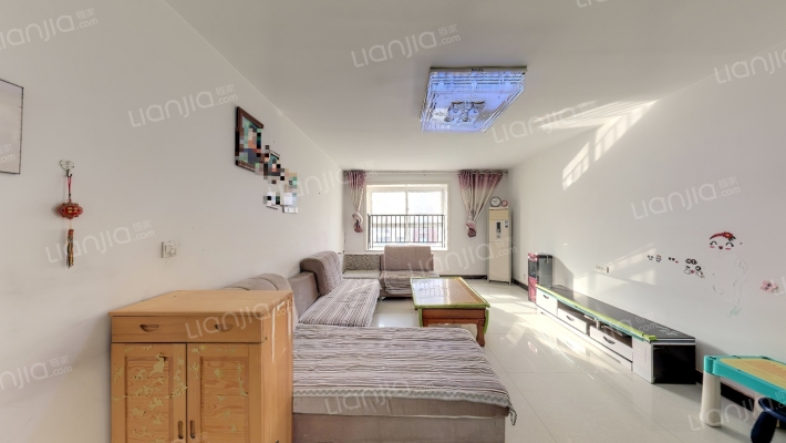 青年城二手房实景图