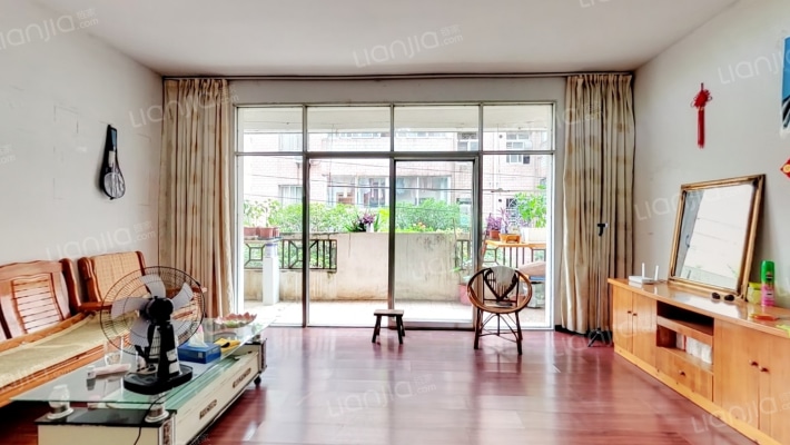 佳和花园二手房实景图