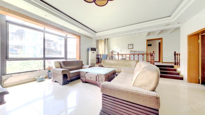 广场苑二手房实景图