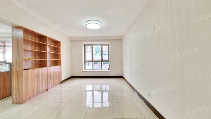 恒昱商务公寓二手房实景图