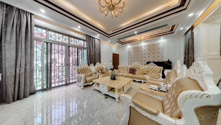 公园大地四期二手房实景图