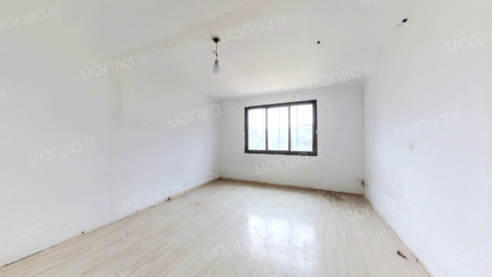 威远街南廊组团二手房实景图