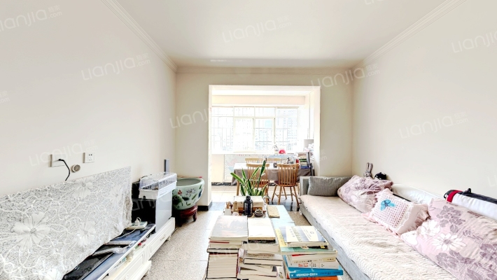 明通巷82号院二手房实景图