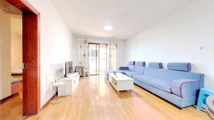 昆明湖臻园A区二手房实景图