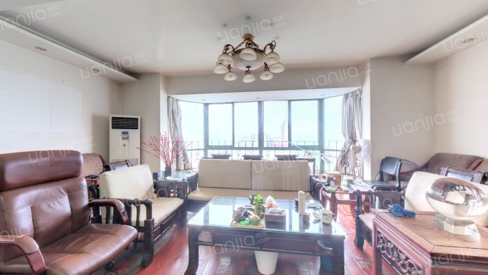 银达雅居二手房实景图