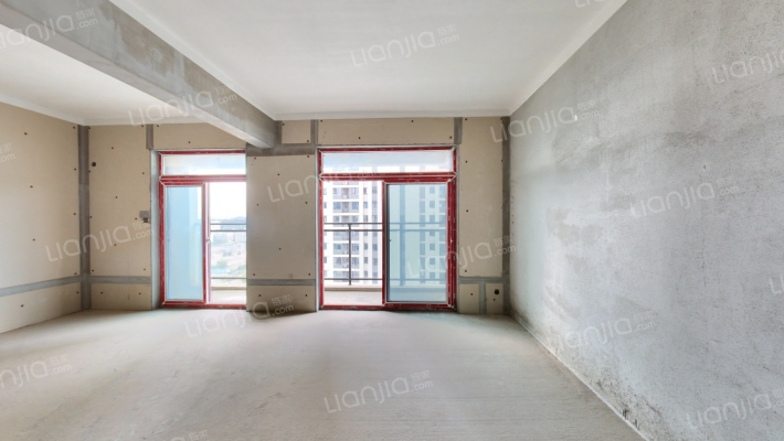 鸿发世纪华府二手房实景图