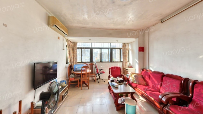 鞍莲路5号二手房实景图