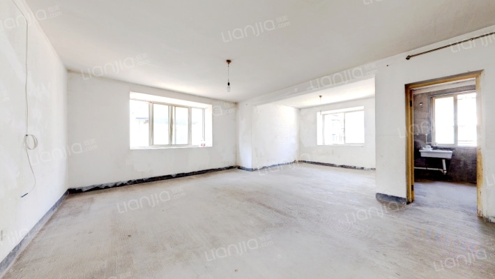 东星康宁乐苑二手房实景图