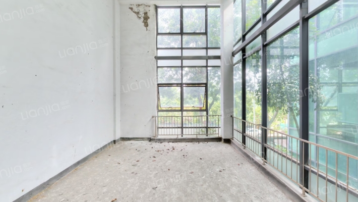 誉港湾花园二手房实景图