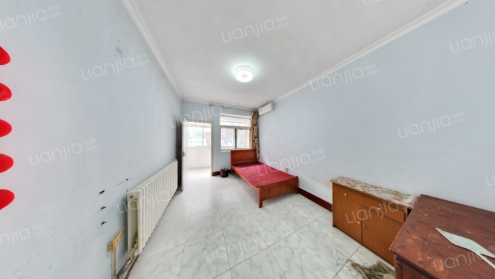 天成路二手房实景图