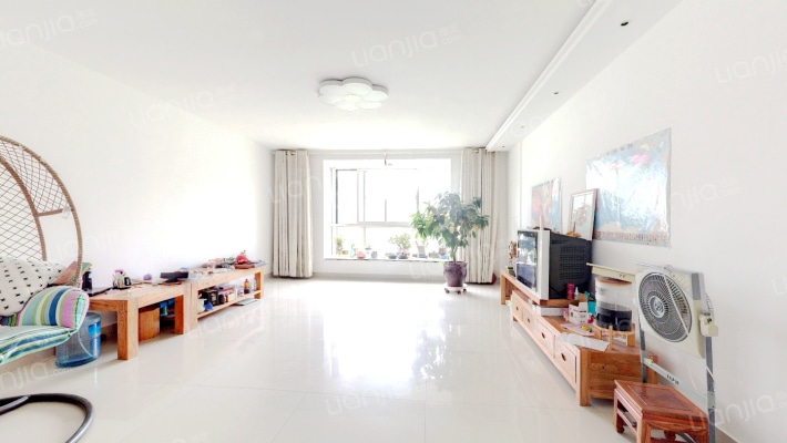 天润浅水湾二手房实景图