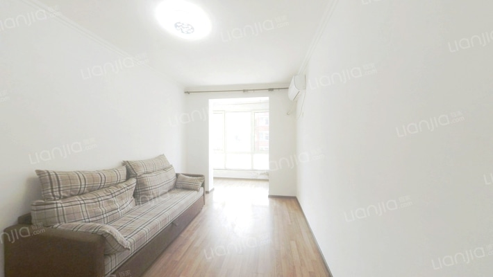 和皇家园一期二手房实景图