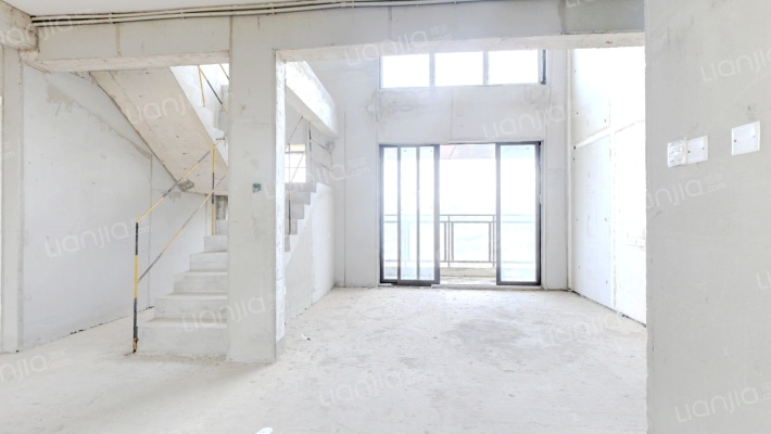 四季悦山二手房实景图