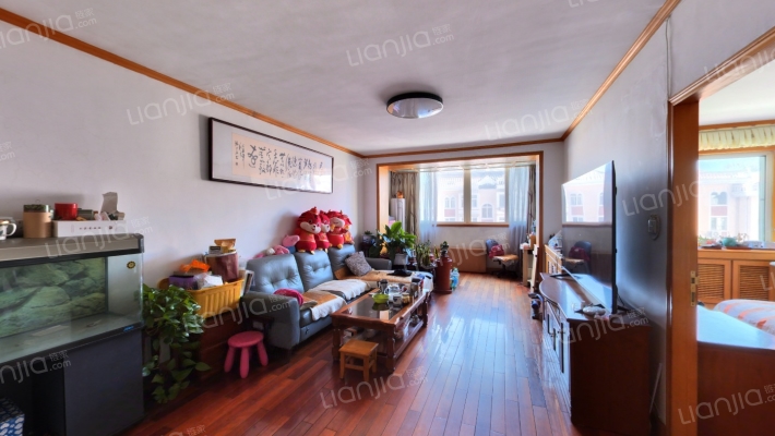 邦达公寓二手房实景图