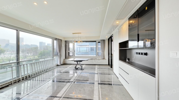 湖翠里二手房实景图