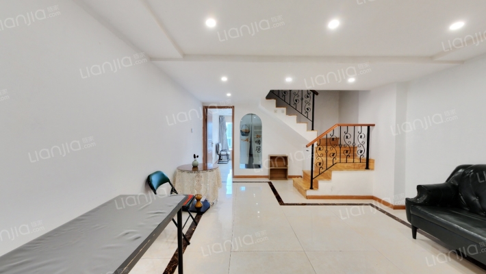 申瑞国际金座二手房实景图