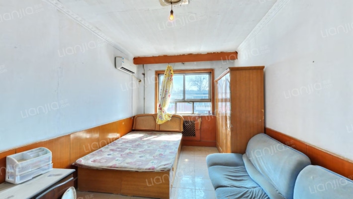 市人行宿舍二手房实景图