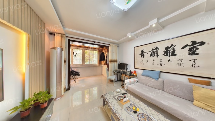 听水花园二手房实景图