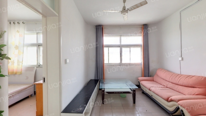 团市委家属院二手房实景图