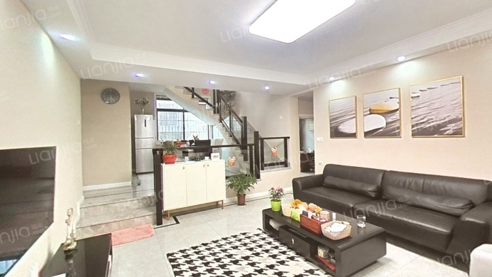 嘉年华花园二手房实景图