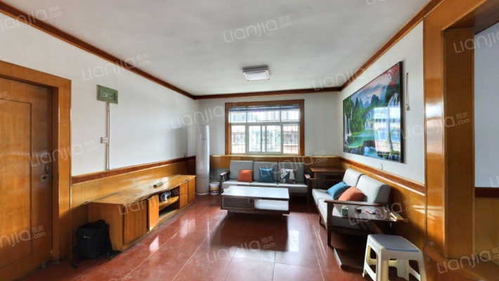 经五路32号院二手房实景图