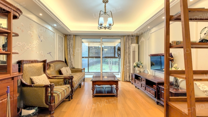 旭辉香格里二手房实景图