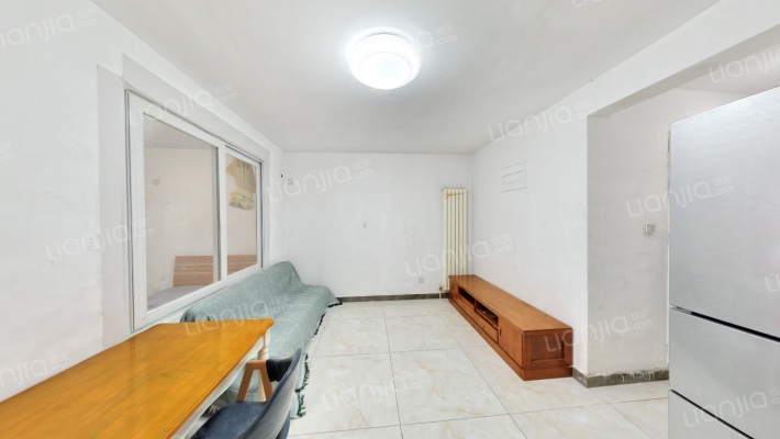 龙冠冠华苑棠棣园二手房实景图