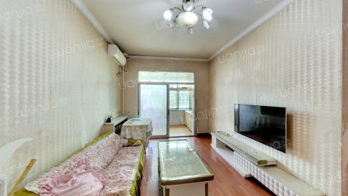 金泰社区二手房实景图