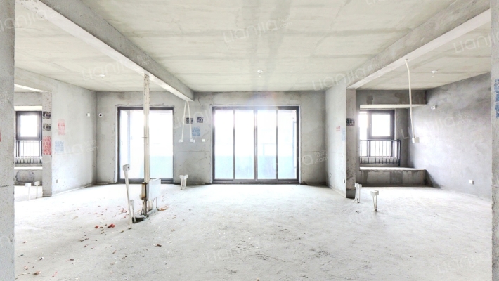 吾悦和府沁园二手房实景图