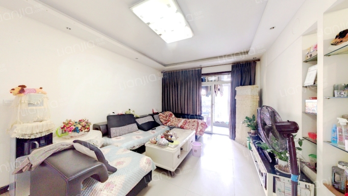 文华天成二手房实景图