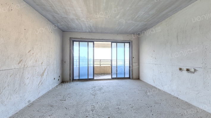 碧桂园翡翠山二手房实景图